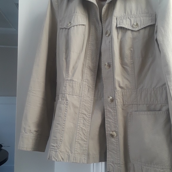 Jacket - Picture 3 of 3